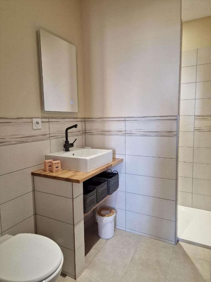Appartement Au Coeur De Vezelay - Galerie 10 外观 照片